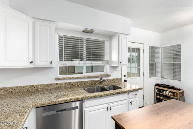 2818 N 82ND Street, Scottsdale, AZ 85257