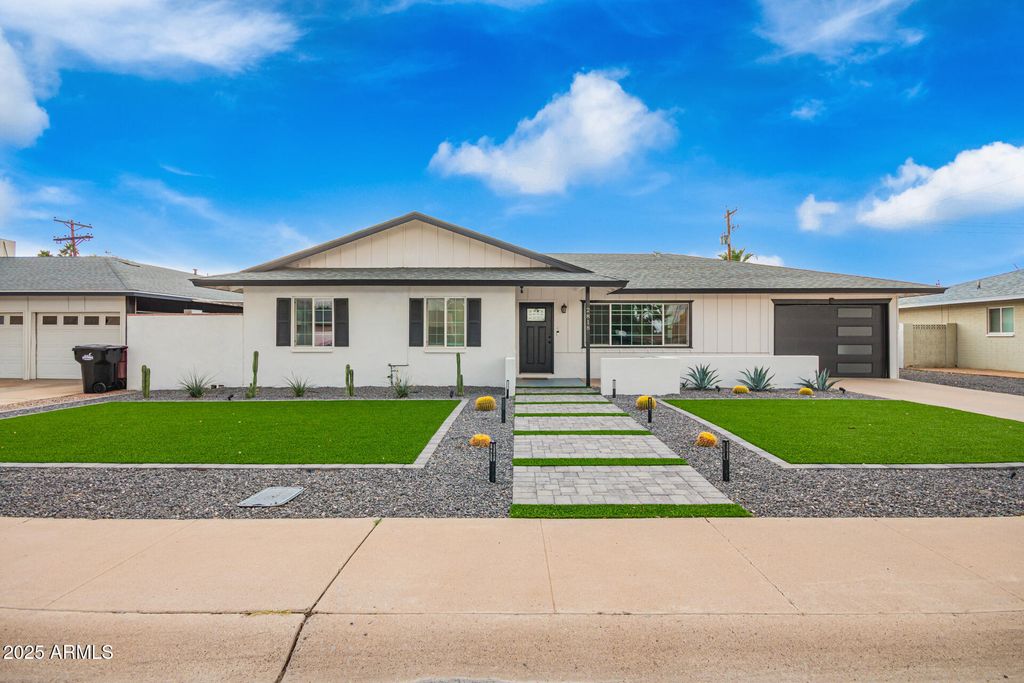 2818 N 82ND Street, Scottsdale, AZ 85257