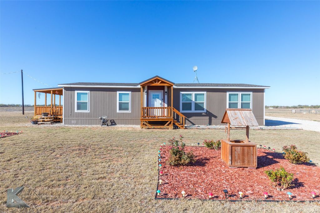 4377 County Road 497, Anson, TX 79501