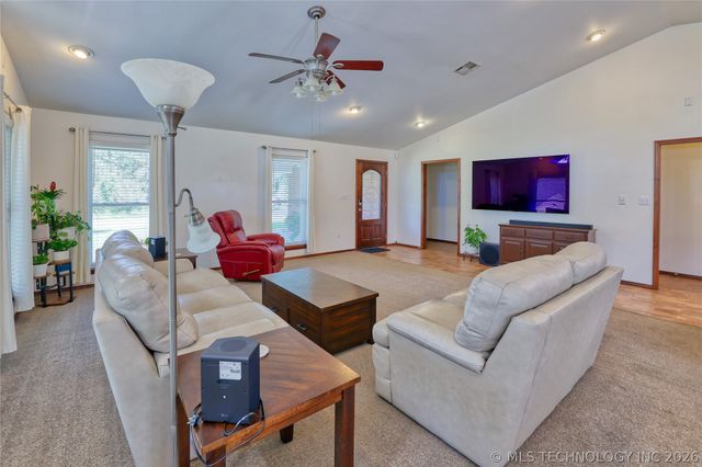53 Island View, Eufaula, OK 74432