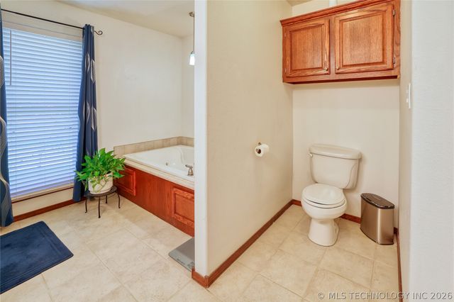 53 Island View, Eufaula, OK 74432