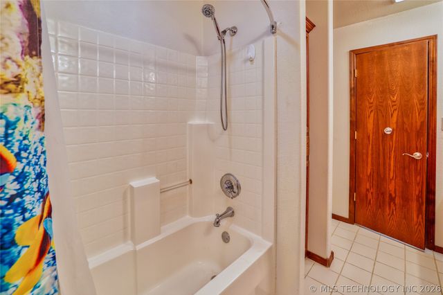 53 Island View, Eufaula, OK 74432