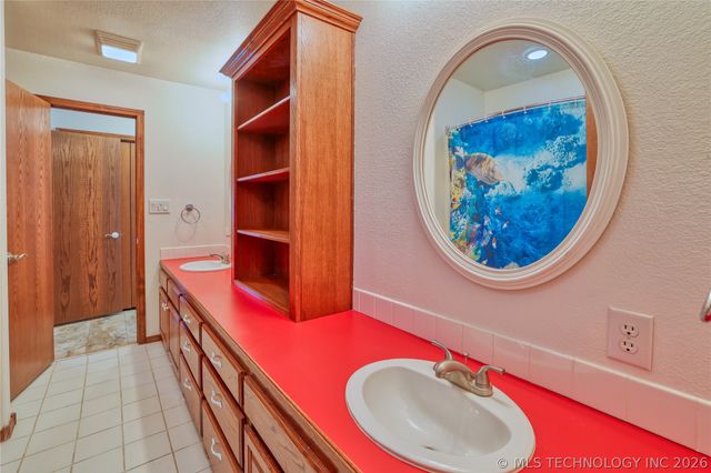 53 Island View, Eufaula, OK 74432