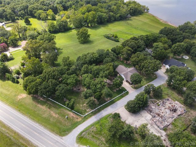 53 Island View, Eufaula, OK 74432