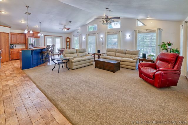 53 Island View, Eufaula, OK 74432