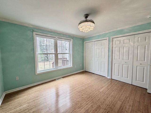 4 Prince Lane, Raymond, NH 03077