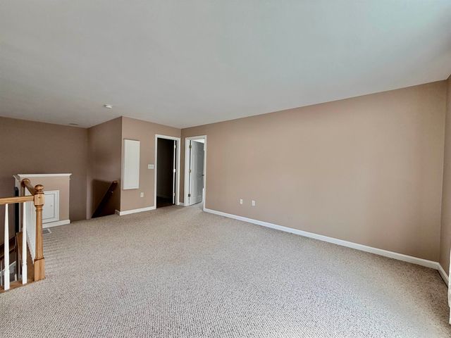 4 Prince Lane, Raymond, NH 03077