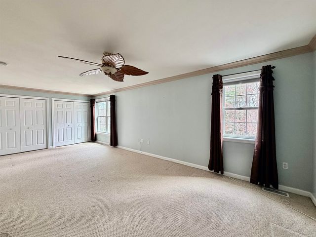4 Prince Lane, Raymond, NH 03077