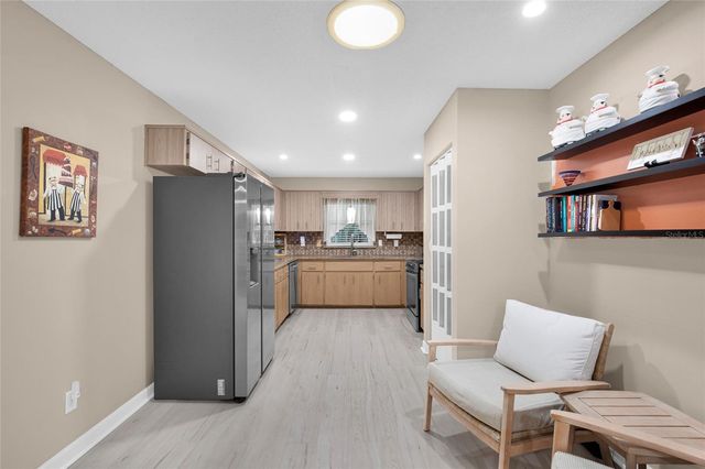 8883 SW 93RD LANE F, Ocala, FL 34481