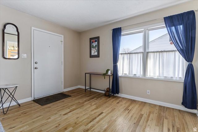 119 W 5878 S, Murray, UT 84107