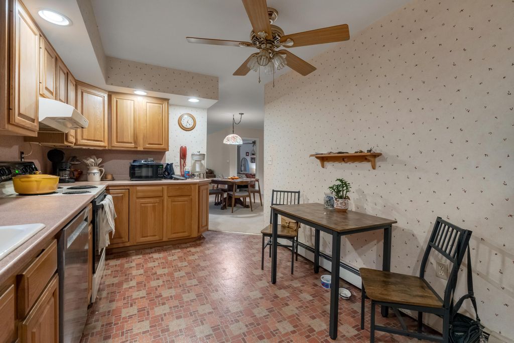11 Lovers Lane, Topsham, ME 04086 — photo 4