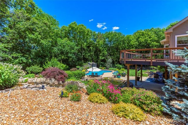 42 Clarksburg Court, Weldon Spring, MO 63304
