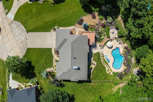 42 Clarksburg Court, Weldon Spring, MO 63304