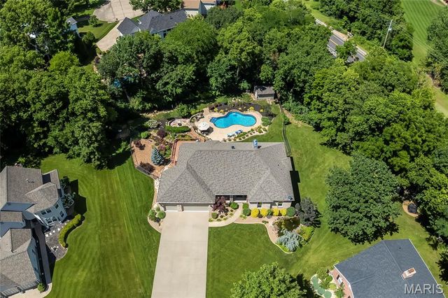42 Clarksburg Court, Weldon Spring, MO 63304