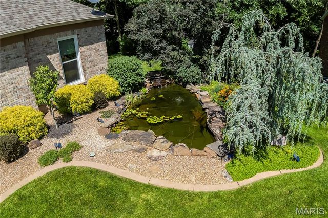 42 Clarksburg Court, Weldon Spring, MO 63304