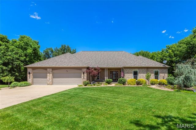 42 Clarksburg Court, Weldon Spring, MO 63304