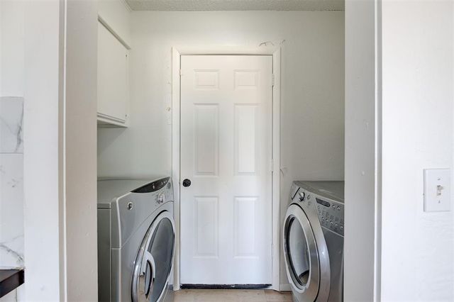 743 W Juniper Drive, Mustang, OK 73064