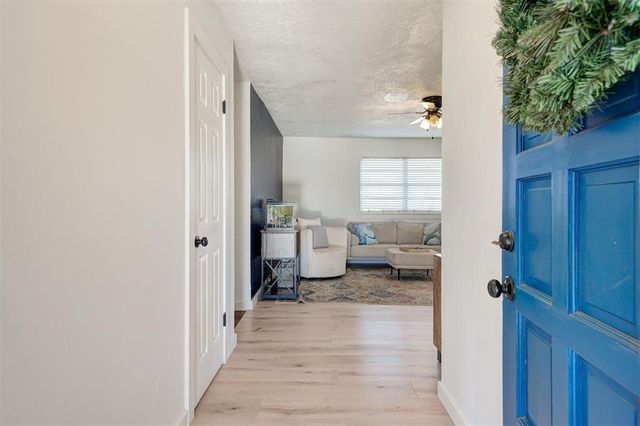 743 W Juniper Drive, Mustang, OK 73064