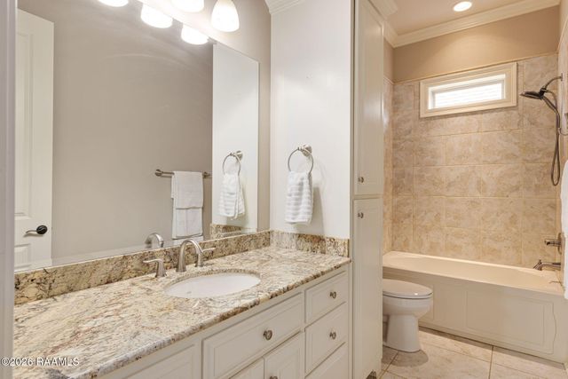 221 Ardenwood Drive, Lafayette, LA 70508