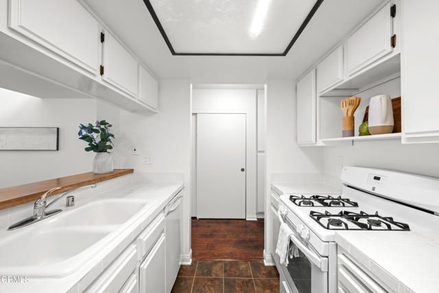 355 S Marengo Avenue 402, Pasadena, CA 91101