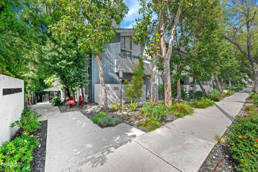 355 S Marengo Avenue 402, Pasadena, CA 91101