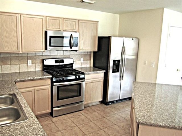 11806 Skydale Drive, Tomball, TX 77375