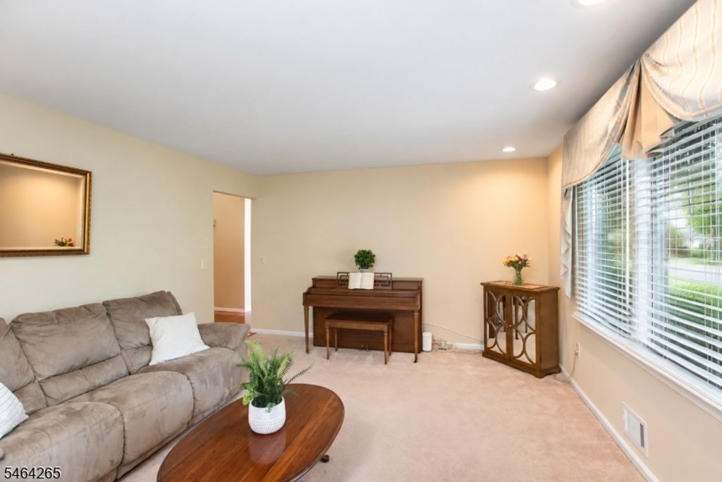 66 Perrine Pike, Hillsborough Twp., NJ 08844 — photo 5