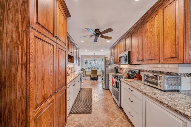 1509 Kingsmill DR, Salem, VA 24153