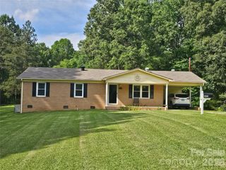 2078 Knight Road, Lancaster, SC 29720