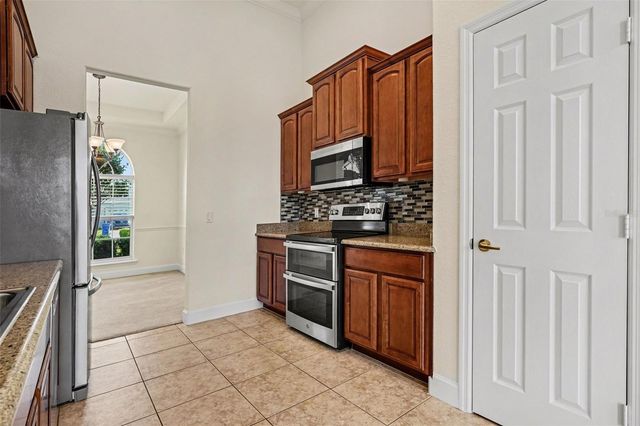 314 TERRANOVA BOULEVARD, Winter Haven, FL 33884