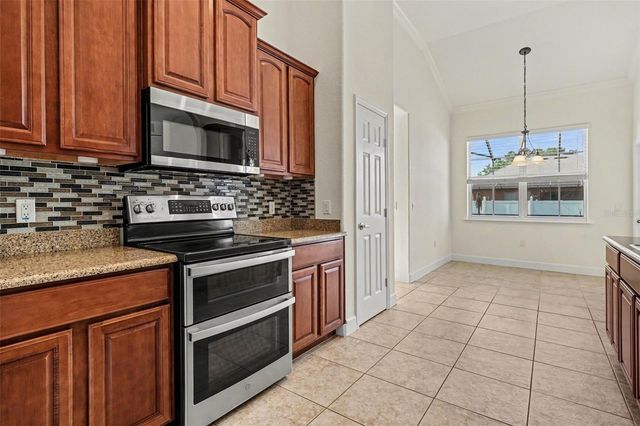 314 TERRANOVA BOULEVARD, Winter Haven, FL 33884