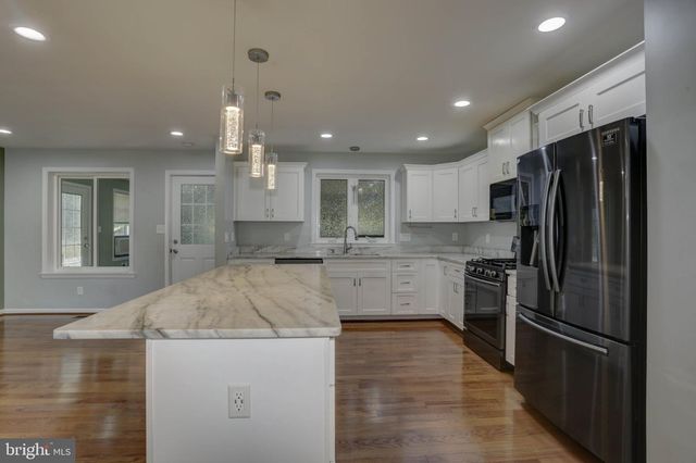 1007 VENICE DR, Silver Spring, MD 20904