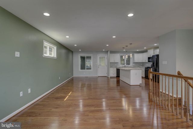 1007 VENICE DR, Silver Spring, MD 20904