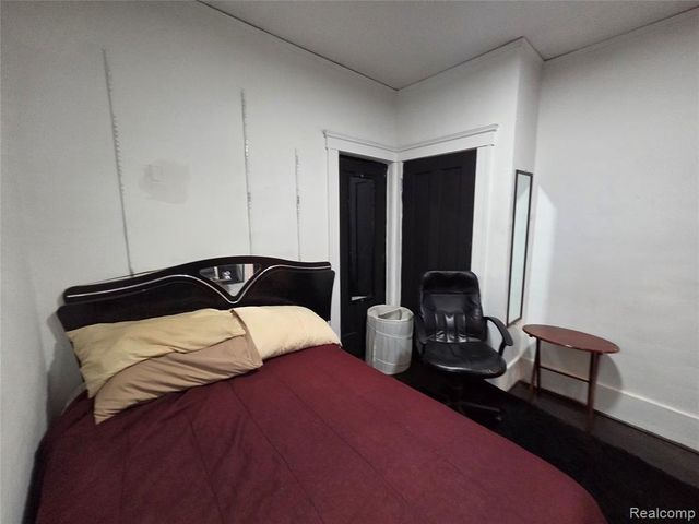 253 Grove Street, Highland Park, MI 48203