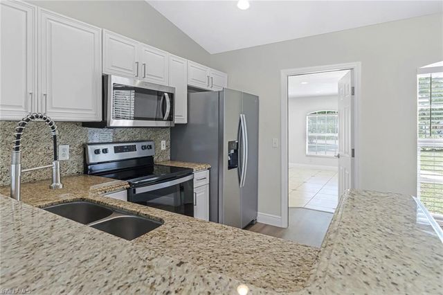 2921 2nd AVE SE, Naples, FL 34117