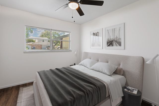 600 Meadowcrest Drive, Crowley, TX 76036