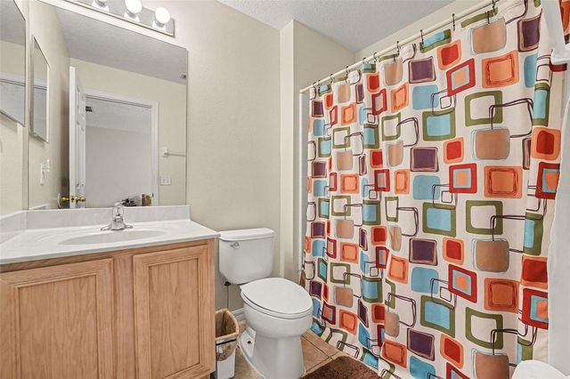 8520 LA ISLA DRIVE, Kissimmee, FL 34747