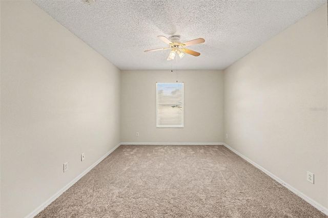 8520 LA ISLA DRIVE, Kissimmee, FL 34747