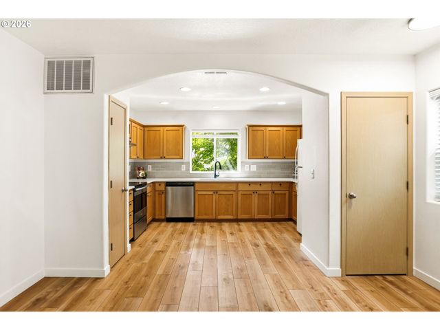 3119 Se 89TH Ave, Portland, OR 97266
