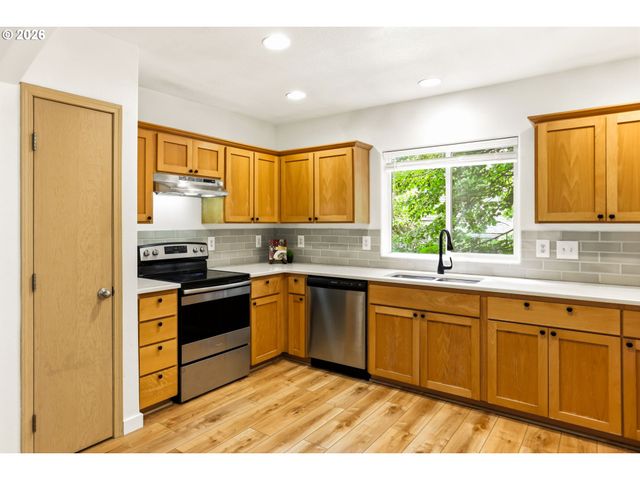3119 Se 89TH Ave, Portland, OR 97266