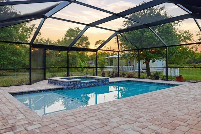 2105 BENNETT LANE, North Port, FL 34288