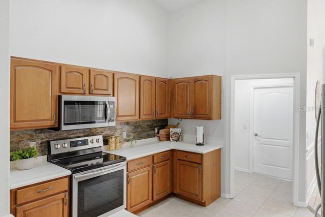 2105 BENNETT LANE, North Port, FL 34288