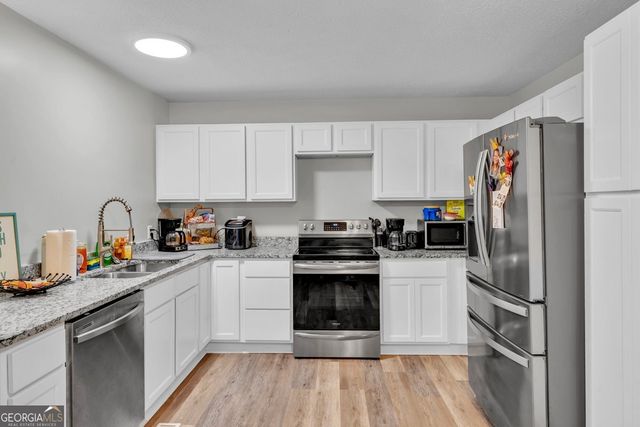 418 Flintside Drive, Cobb, GA 31735