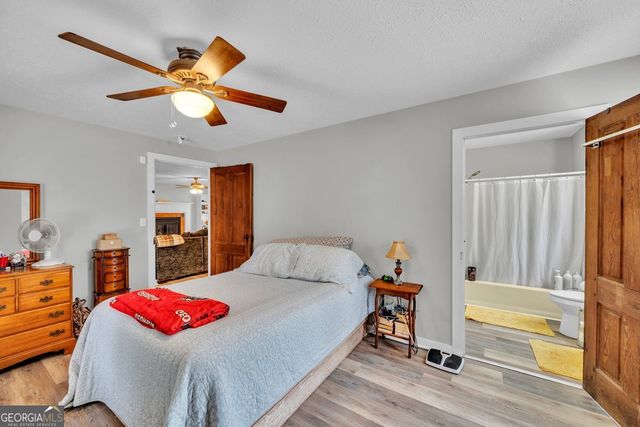 418 Flintside Drive, Cobb, GA 31735