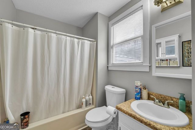 418 Flintside Drive, Cobb, GA 31735