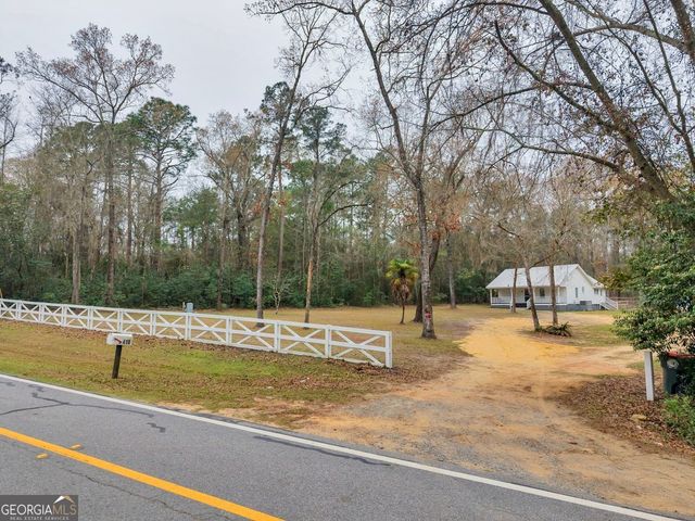418 Flintside Drive, Cobb, GA 31735