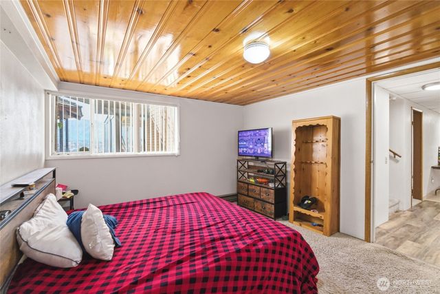 1210 N Ashland Avenue, East Wenatchee, WA 98802