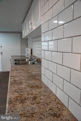 2624 DUKE ST, Lancaster, PA 17601