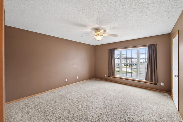 15422 Foster Drive N, Hugo, MN 55038