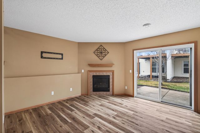 15422 Foster Drive N, Hugo, MN 55038